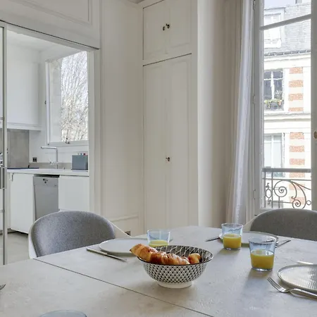 Gorgeous & Warm Flat In The 16th - Siam Apartment