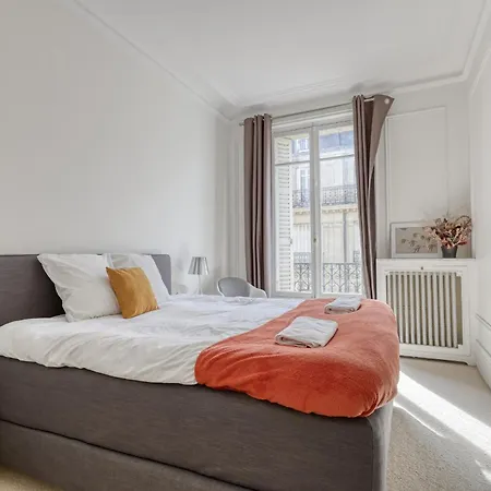 Gorgeous & Warm Flat In The 16th - Siam *